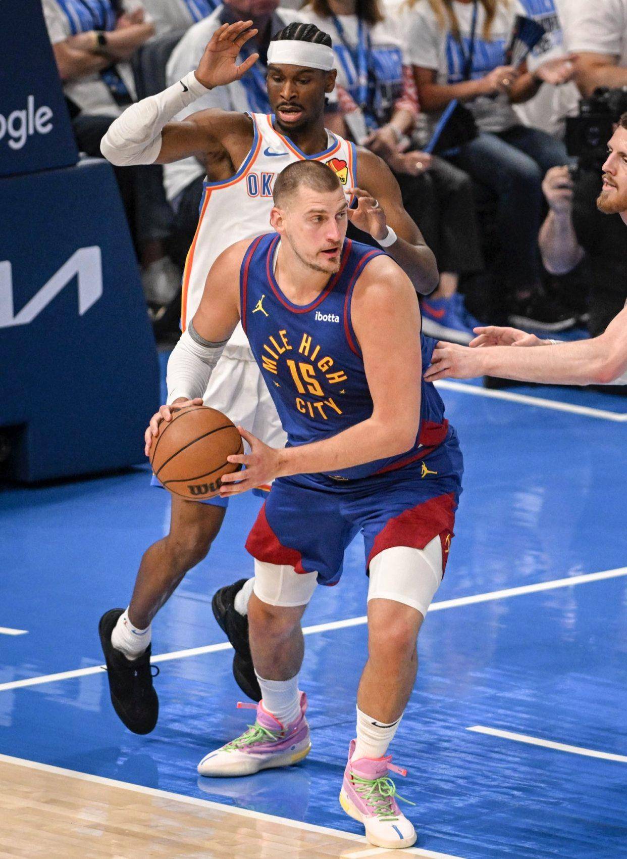 篮与密集的 篮与密集的