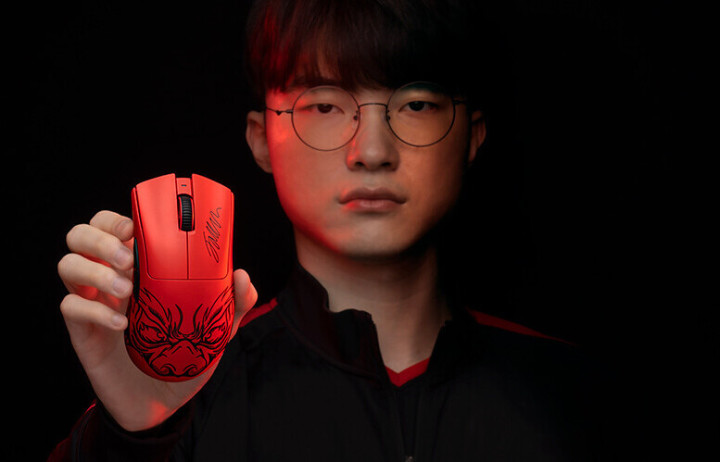 记者：每支东部球队都认为他们距离闯入总决赛就差浓眉一个人